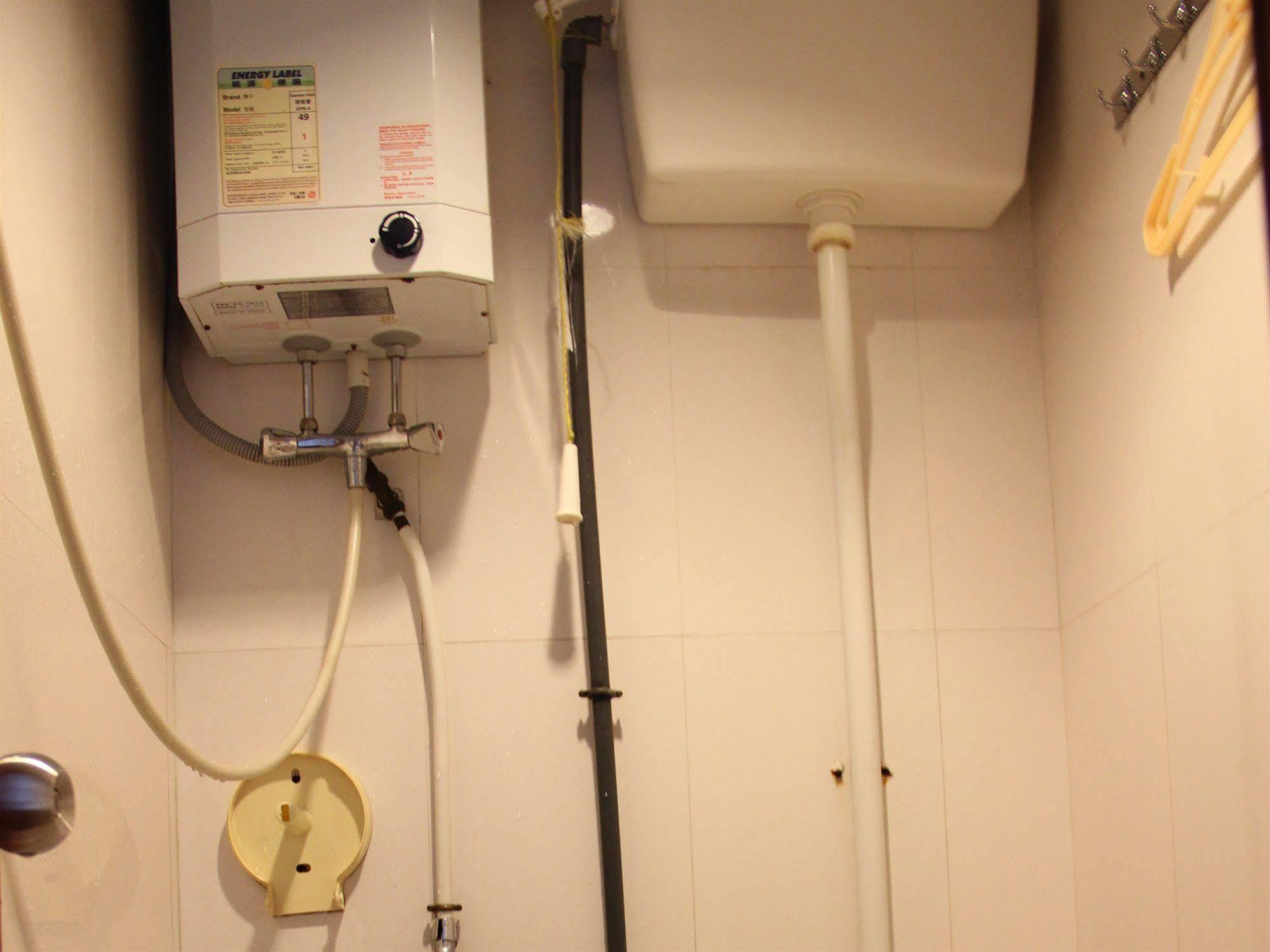 Pay-Less Guesthouse Hong Kong Bagian luar foto