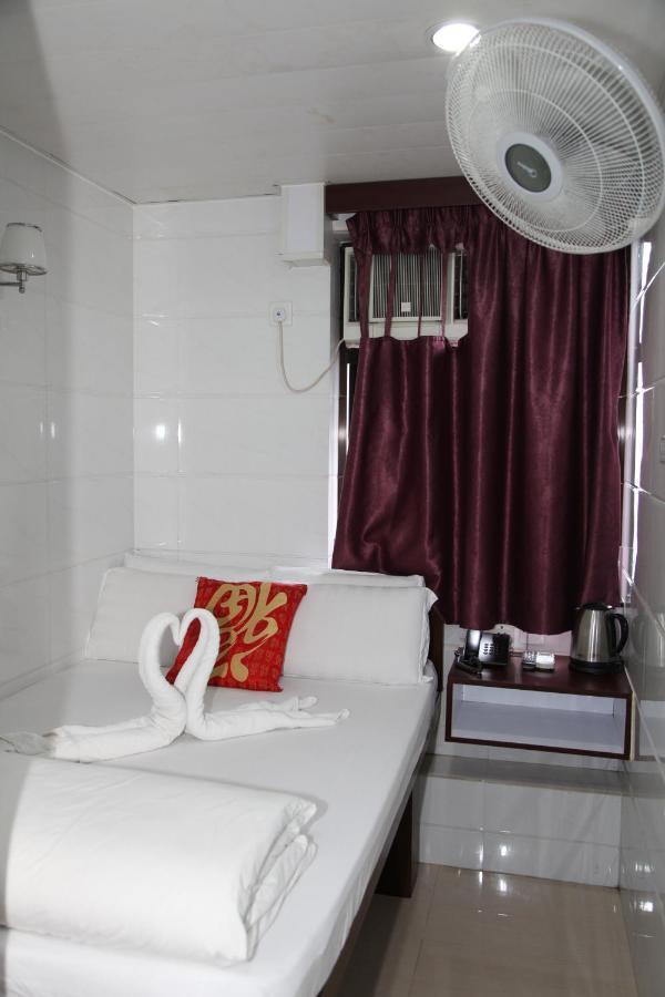 Pay-Less Guesthouse Hong Kong Bagian luar foto